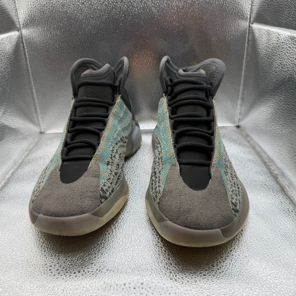 Size 9 Adidas Yeezy QNTM Slip On Primeknit Teal Blue Mens Sneaker Shoes G58864 - Picture 2 of 12